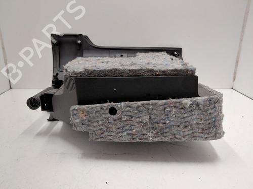 Used Glove box Glove box 38058753 38058753