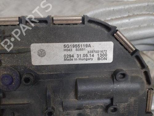 front-wiper-motor-vw-golf-vii-5g1-bq1-be1-be2-2012-2013-2014-2015-2016-2017-2018-2019-2020-2021-24749922 main image