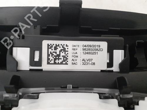 Used Interior roof light Interior roof light PEUGEOT 308 II (LB_, LP_, LW_, LH_, L3_) 1.2 THP 130 (131 hp) 24753337 24753337