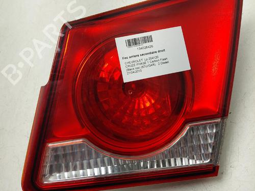 right-tailgate-light-chevrolet-cruze-j300-2009-39980396 main image