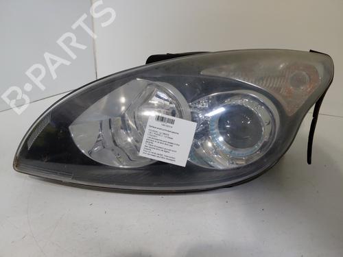 Used Left headlight HYUNDAI i30 (FD) 1.6 CRDi (90 hp) 25937719