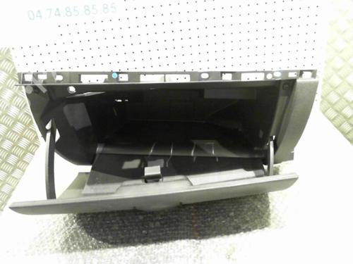 Used Glove box Glove box 24743736 24743736