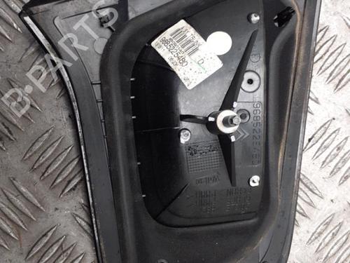 Used Right tailgate light Right tailgate light CITROËN C3 II (SC_) 1.4 HDi 70 (SC8HZC, SC8HR0, SC8HP4) (68 hp) 24742405 24742405