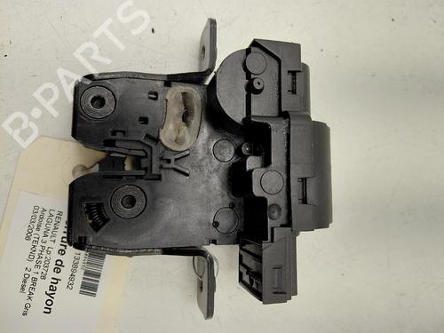 Used Tailgate lock Tailgate lock RENAULT LAGUNA III Grandtour (KT0/1) 2.0 dCi (KT01, KT08, KT09, KT0K, KT12, KT1D, KT1W) (150 hp) 39938463 39938463