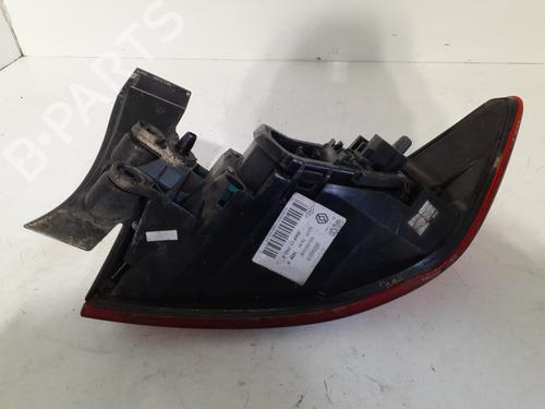 Left taillight RENAULT CLIO IV (BH_) 0.9 TCe 90 (BHNF, BHMA, BHMH, BHJK, BHJR) | BP24764766C34 