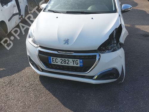 Brukte deler til PEUGEOT 208 I (CA_, CC_) 1.6 BlueHDi 100 4911945