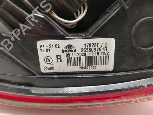 Used Right taillight Right taillight RENAULT CLIO V (B7_) 1.0 TCe 90 (B7MT) (91 hp) 32423747 32423747