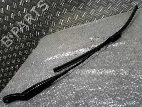 Used Front windshield wiper arm CITROËN C3 / C3 ORIGIN III (SX) 1.2 THP 110 (110 hp) 24745362