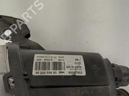 Used Left headlight Left headlight CITROËN C3 III (SX) 1.2 VTi 68 (68 hp) 39729084 39729084