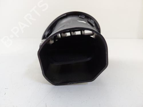 Used Air vent Air vent RENAULT CLIO III (BR0/1, CR0/1) 1.2 16V (103 hp) 30176926 30176926
