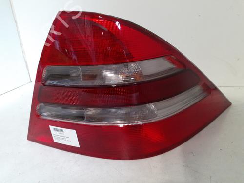 Used Right taillight MERCEDES-BENZ S-CLASS (W220) S 430 (220.070, 220.170) (279 hp) 25332437