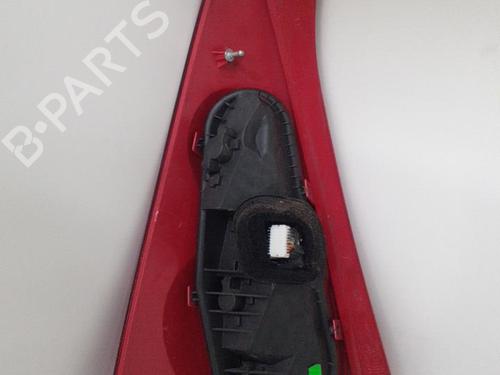 Used Right taillight PEUGEOT 107 (PM_, PN_) 1.0 (68 hp) 31200393
