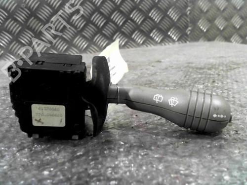 Used Steering column stalk RENAULT TWINGO I (C06_) 1.2 (C066, C068) (58 hp) 24763326