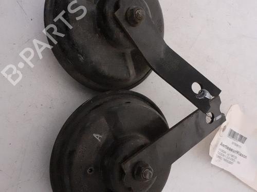Used Horn HYUNDAI TUCSON (JM) 2.0 CRDi (140 hp) 24764731