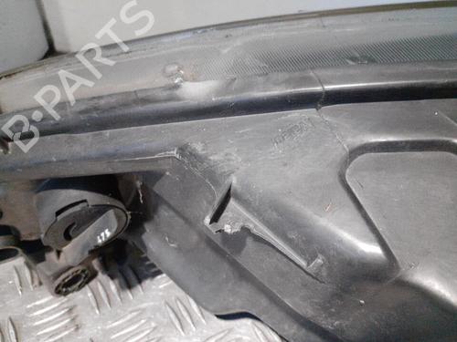 Right headlight PEUGEOT 1007 (KM_) 1.4 HDi | BP24746597C29 