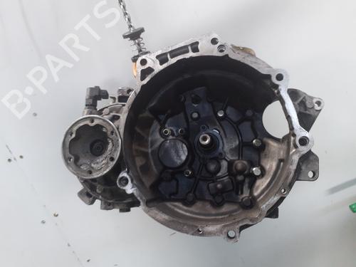Used Gearbox VW PASSAT B3/B4 (3A2, 35I) 1.9 TDI (90 hp) 24770940