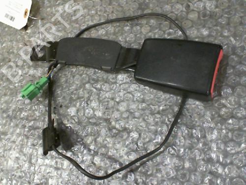 Used Seat buckle VW POLO V (6R1, 6C1) 1.2 TDI (75 hp) 31200362