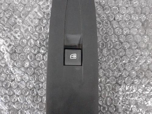 Used Right front window switch Right front window switch 24740590 24740590
