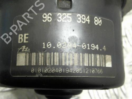 Used ABS pump ABS pump PEUGEOT 206 Hatchback (2A/C) 1.9 D (69 hp) 24759565 24759565