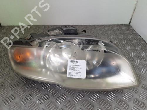 Used Right headlight AUDI A4 B7 Avant (8ED) 2.0 (130 hp) 24761941