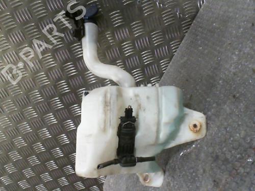 Used Windscreen washer tank ALFA ROMEO MITO (955_) 1.3 MultiJet (955AXP1A, 955AYC1A) (95 hp) 24755614