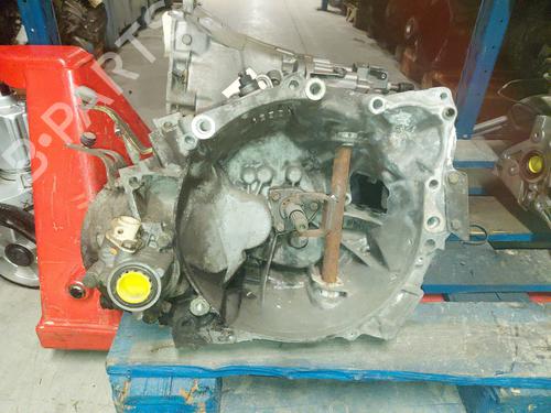 Boîte de vitesses PEUGEOT 405 II (4B) 1.9 D (68 hp) 31910149