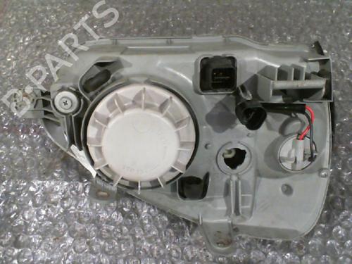 Left headlight HYUNDAI SANTA FÉ I (SM) 2.0 CRDi 4x4 | BP24755928C28 