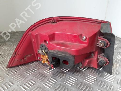 right-taillight-vw-passat-b7-variant-365-2010-2011-2012-2013-2014-2015-24751362 main image