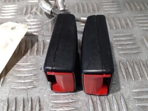 Seat buckle SEAT LEON (1P1) 1.6 TDI | BP24742252I32 