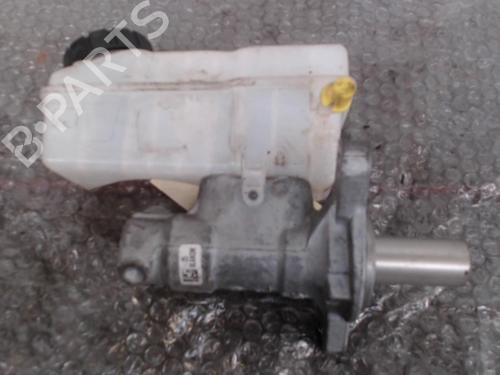 brake-master-cylinder-dacia-duster-hs_-2010-2011-2012-2013-2014-2015-2016-2017-2018-24754463 main image