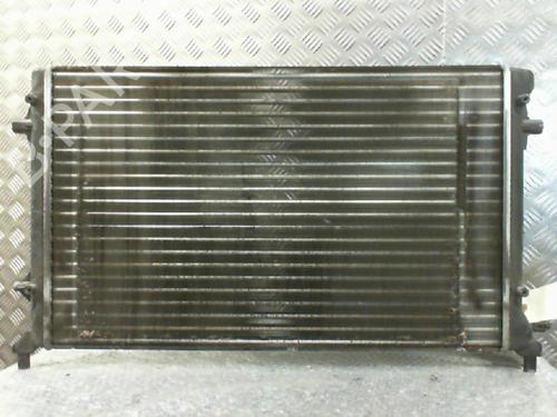 Used Water radiator Water radiator SEAT ALTEA (5P1) 1.6 (102 hp) 24755756 24755756