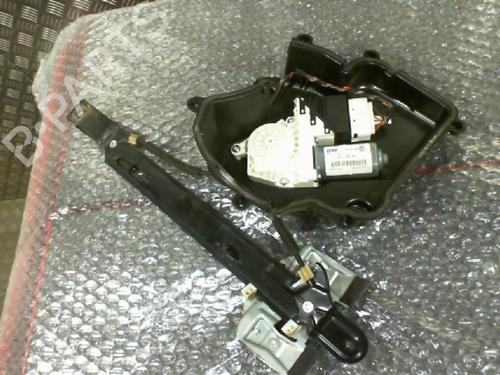 Rear right window mechanism SEAT LEON (1P1) 1.9 TDI | BP24755263C25 