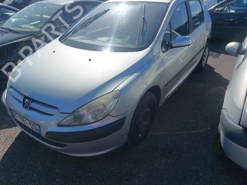 Right headlight PEUGEOT 307 (3A/C) 2.0 HDi 110 | BP29251455C29 