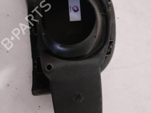 fuel-flap-citroen-c4-cactus-2014-27856105 main image