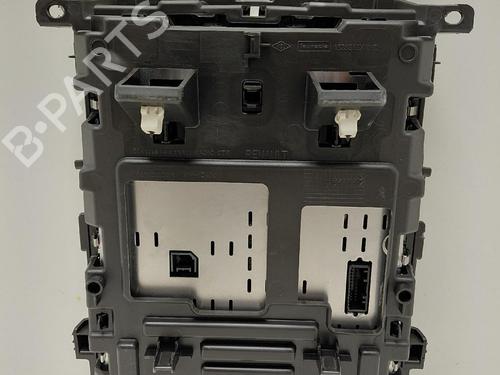 Used Display monitor Display monitor RENAULT MEGANE IV Hatchback (B9A/M/N_) 1.2 TCe 100 (B9MS) (100 hp) 39894891 39894891
