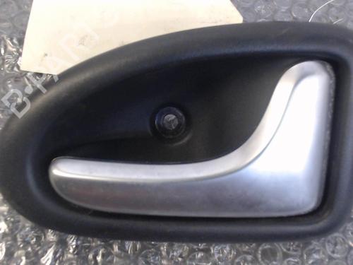 Used Front right interior door handle Front right interior door handle 24740785 24740785