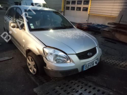 Right headlight KIA RIO II (JB) 1.5 CRDi | BP24768972C29 - Image 3