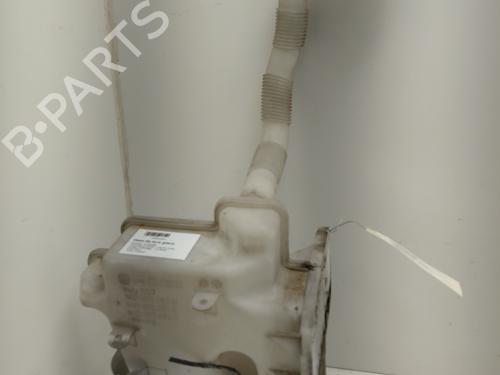 Used Windscreen washer tank Windscreen washer tank SKODA SUPERB II (3T4) 1.6 TDI (105 hp) 36096449 36096449