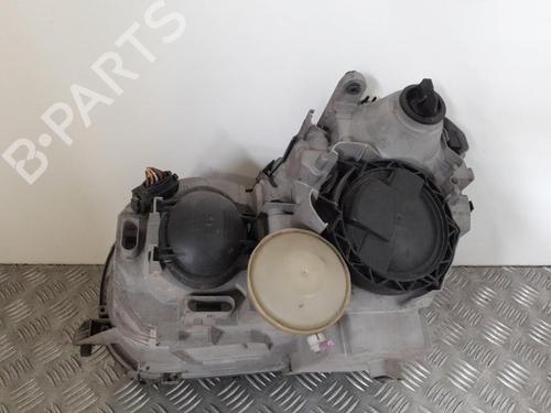 Used Right headlight Right headlight MERCEDES-BENZ C-CLASS (W203) C 180 Kompressor (203.046) (143 hp) 24751375 24751375