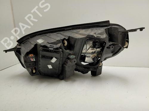 right-headlight-peugeot-expert-van-v_-2016-37817676 main image