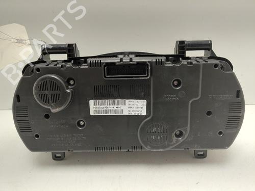 instrument-cluster-renault-megane-iv-hatchback-b9amn_-2015-37754640 main image