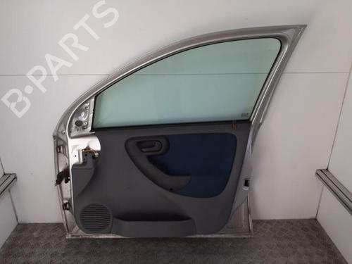 Used Right front door Right front door OPEL CORSA C (X01) 1.2 (F08, F68) (75 hp) 24750817 24750817
