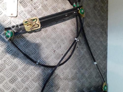 Used Front left window mechanism Front left window mechanism AUDI A1 (8X1, 8XK) 1.2 TFSI (86 hp) 24756444 24756444