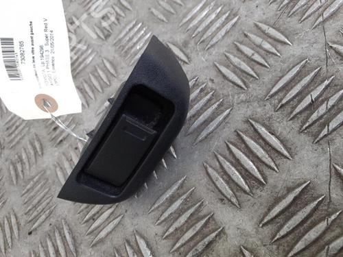 Used Left front window switch Left front window switch TOYOTA AYGO (_B1_) 1.0 (KGB10_, KGB10R) (68 hp) 24756902 24756902