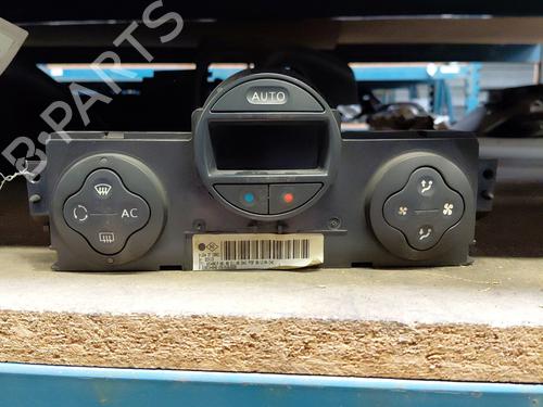 Used Climate control RENAULT MEGANE II Coupé-Cabriolet (EM0/1_) 1.9 dCi (120 hp) 24769528