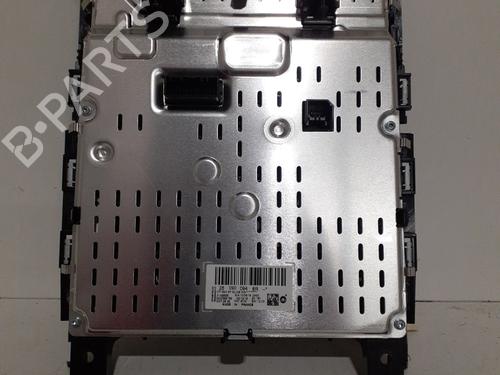 Used Display monitor Display monitor RENAULT KOLEOS II (HC_) 2.0 dCi 175 (HCAK) (177 hp) 24753789 24753789