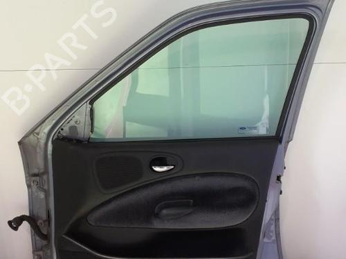 Used Right front door FORD ESCORT VI (GAL, AAL, ABL) 1.6 i 16V (88 hp) 24761626