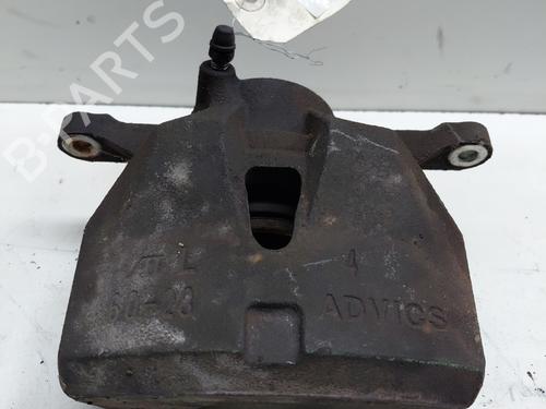 Bremssattel links vorne für LEXUS IS II (_E2_) 220d (ALE20) (177 hp) 28572411
