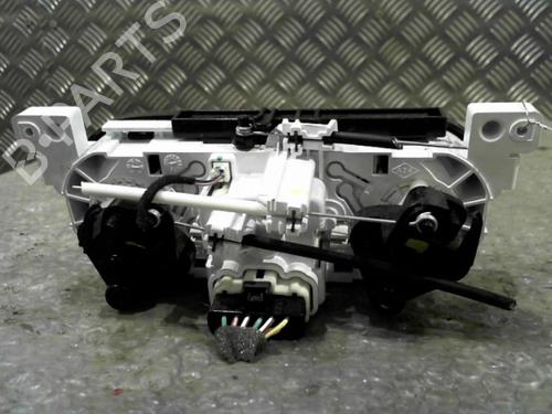 climate-control-dacia-sandero-ii-2012-24743170 main image