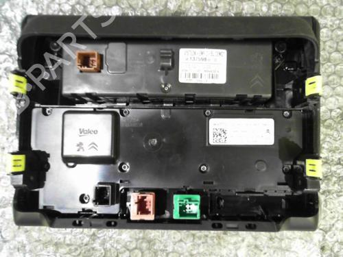 Used Radio Radio CITROËN C3 III (SX) 1.2 THP 110 (SXHNPS, SXHNZT, SXHNZ6) (110 hp) 24745330 24745330